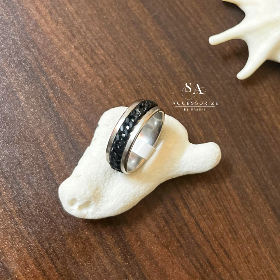 Black and silver band
