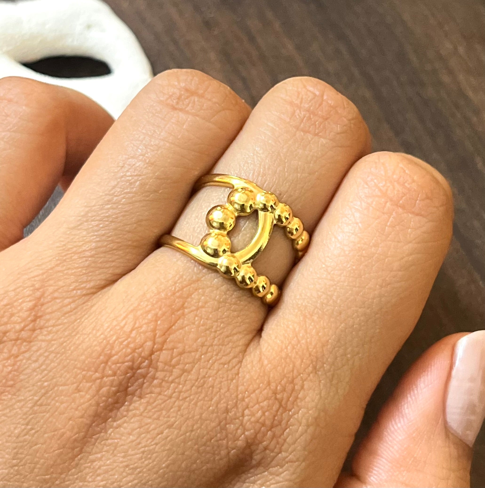 Selena ring