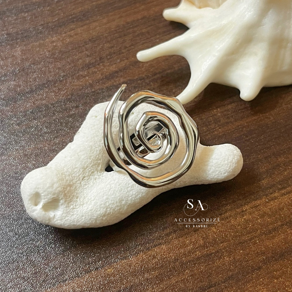 Silver spiral ring