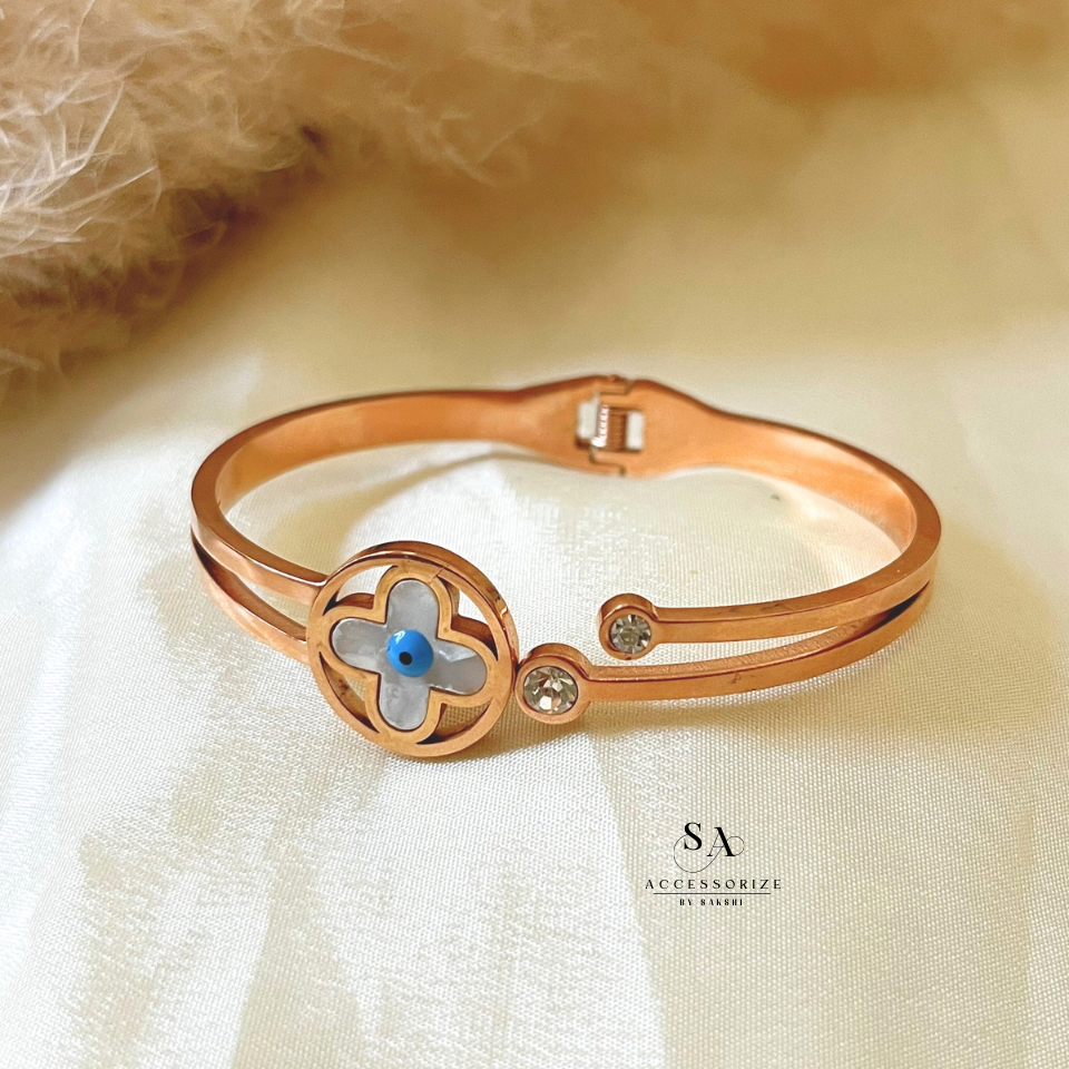 Evil Eye Fleur