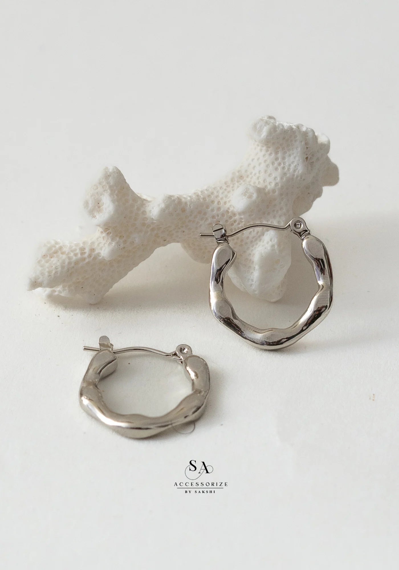 Twirl hoops