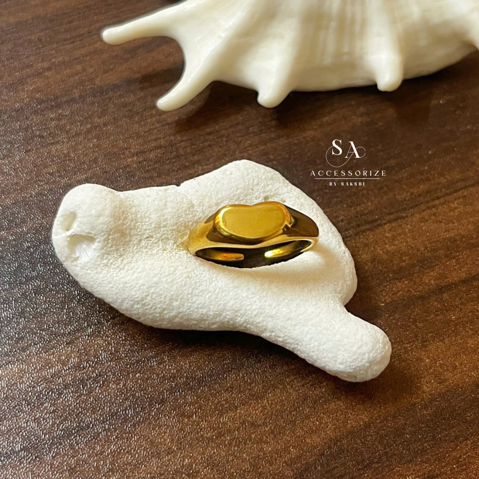 Heart ring