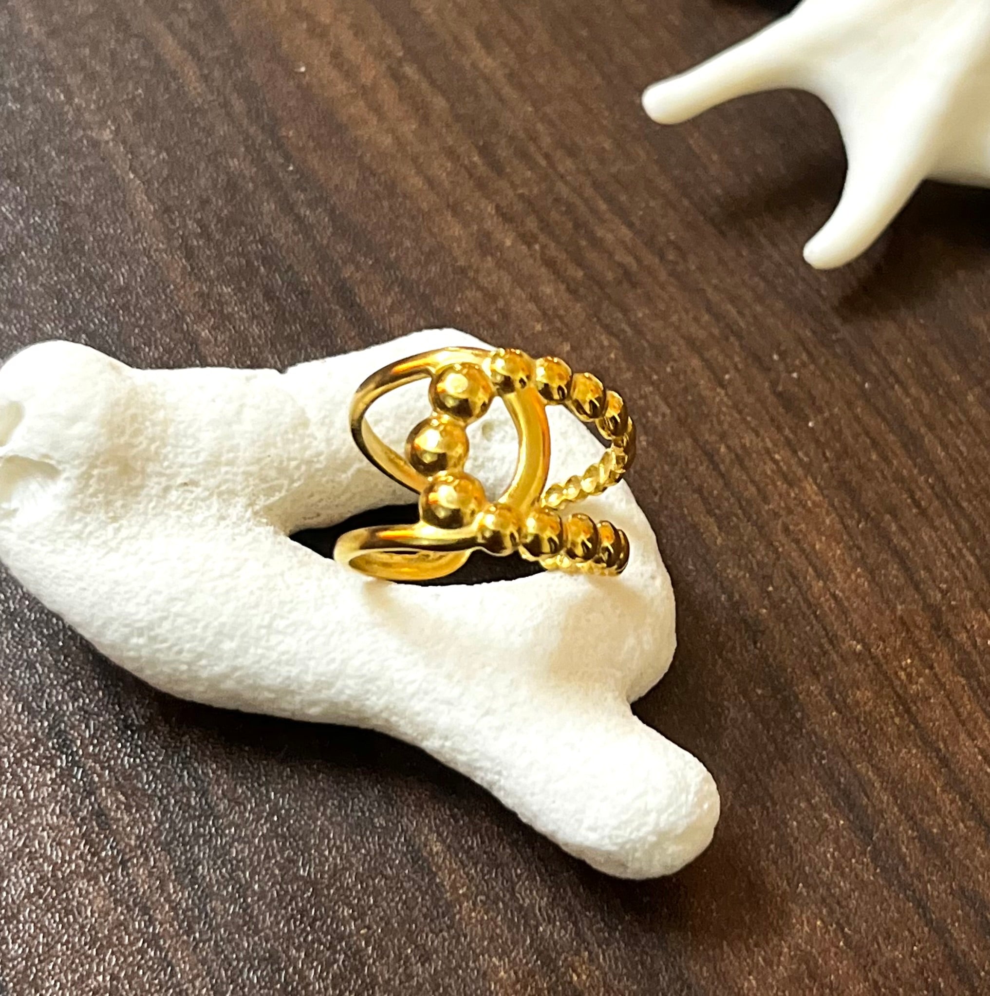 Selena ring