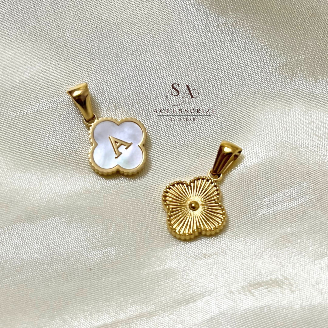 Initital reversible pendant