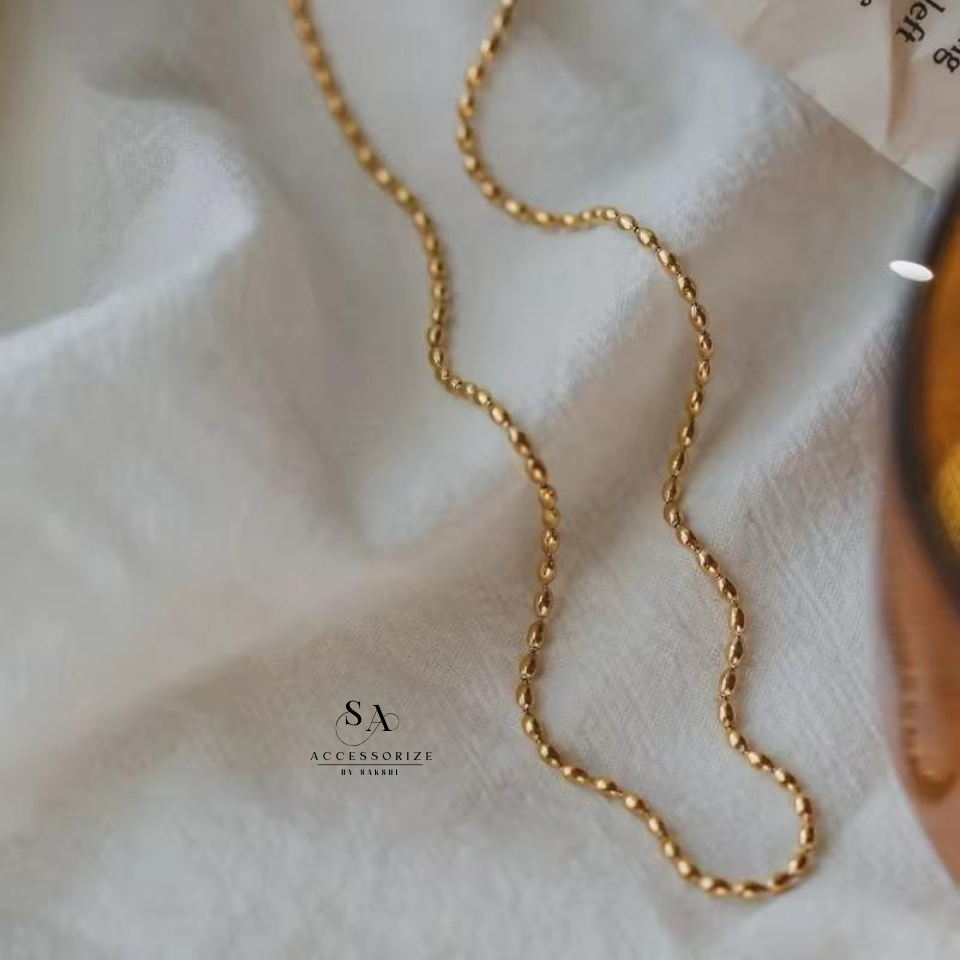 Zoei beaded chain
