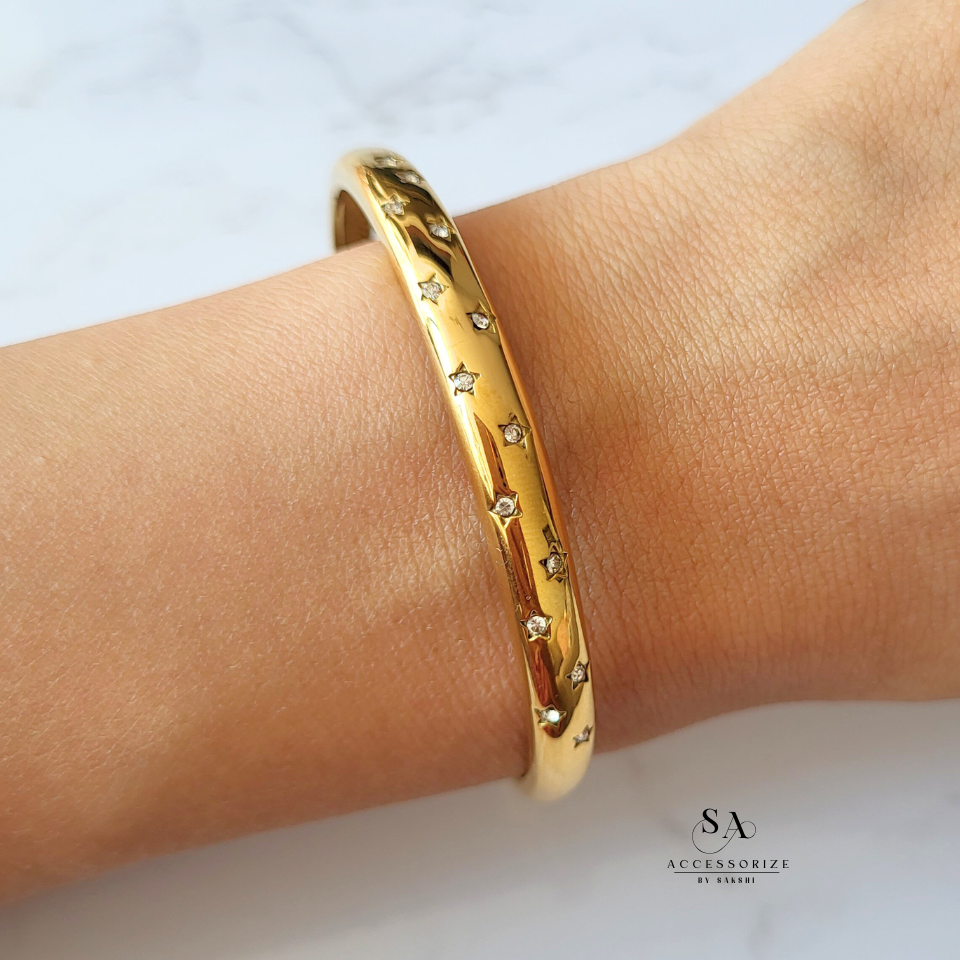 Star bracelet
