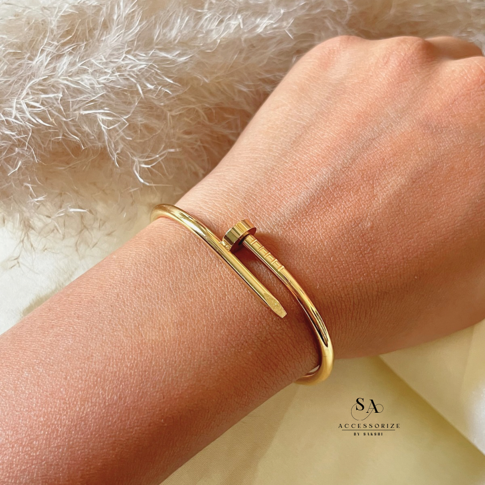 Nail bracelet