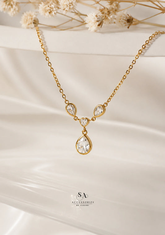 Yuri Necklace