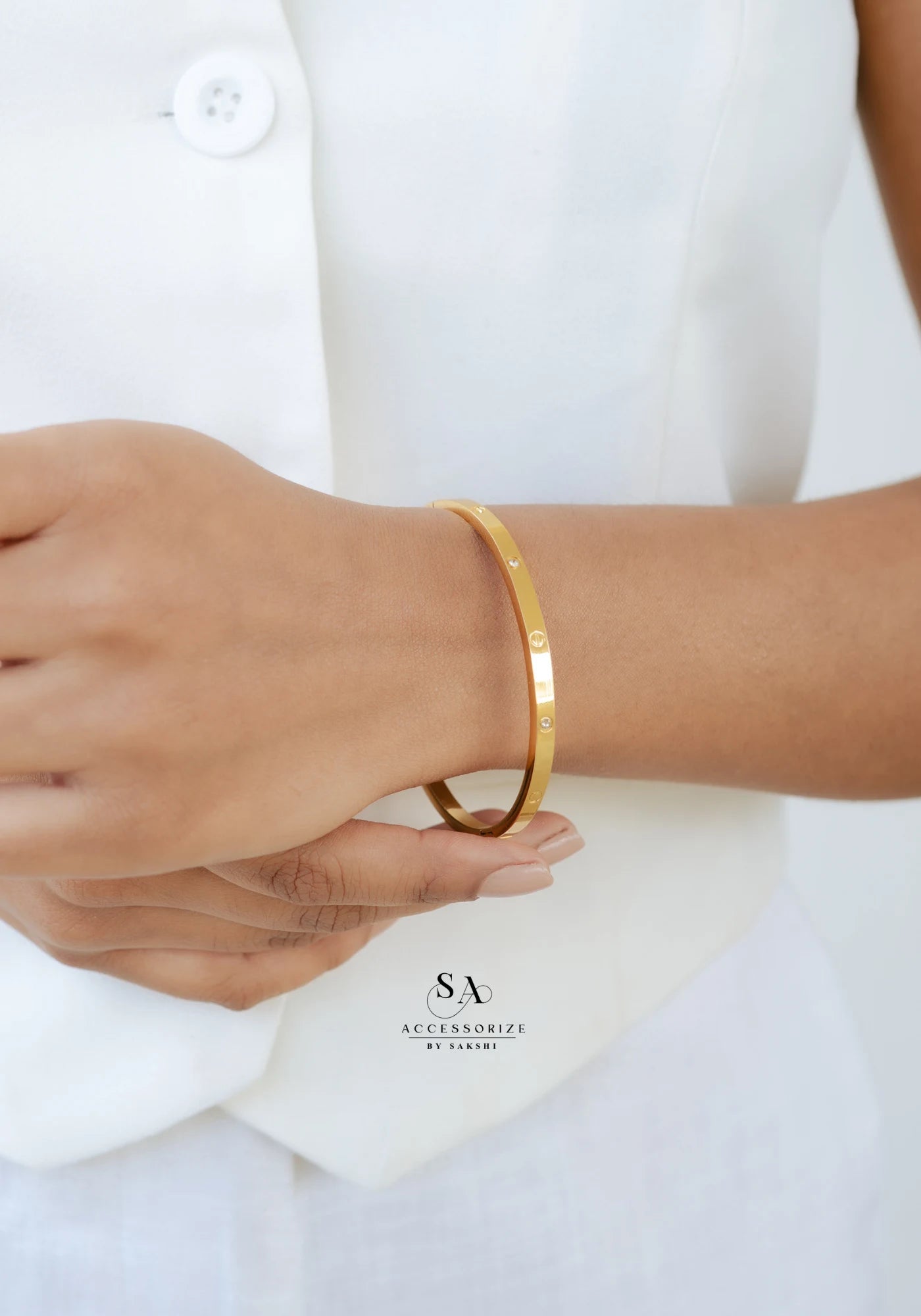 Thin love bracelet