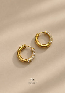 Jia hoops