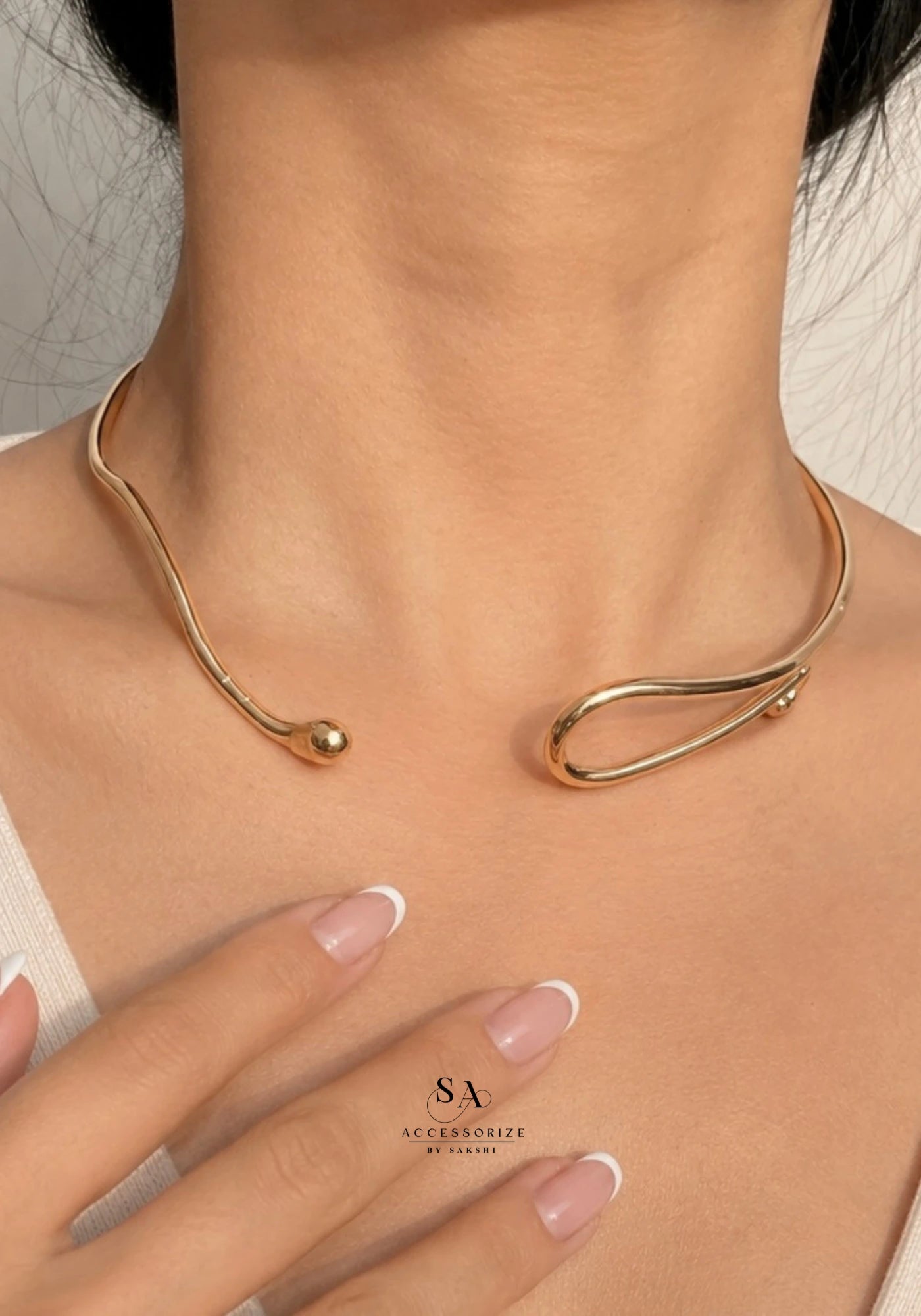 Lumi Neckcuff