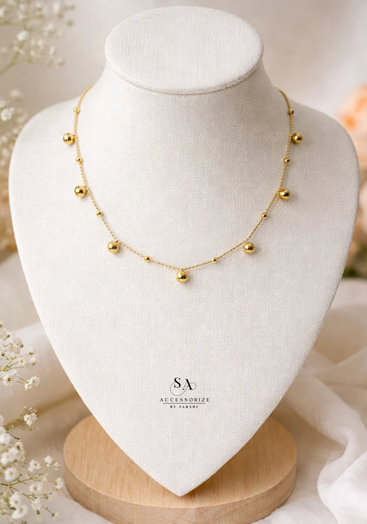 Drew drop necklace