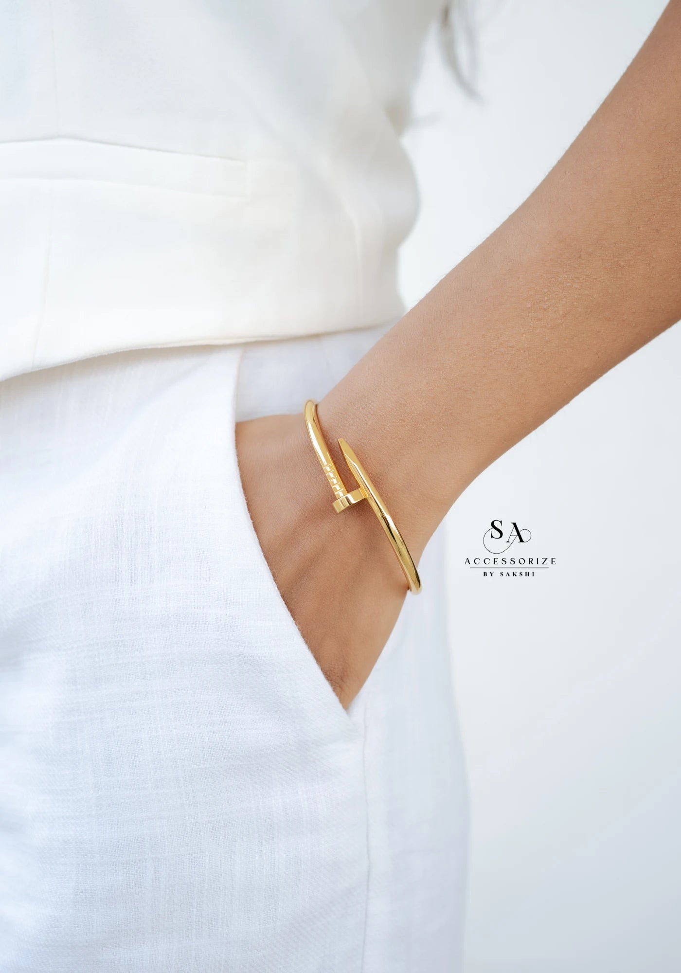 Nail bracelet