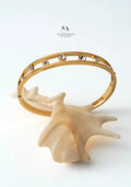 Crystal dot bracelet