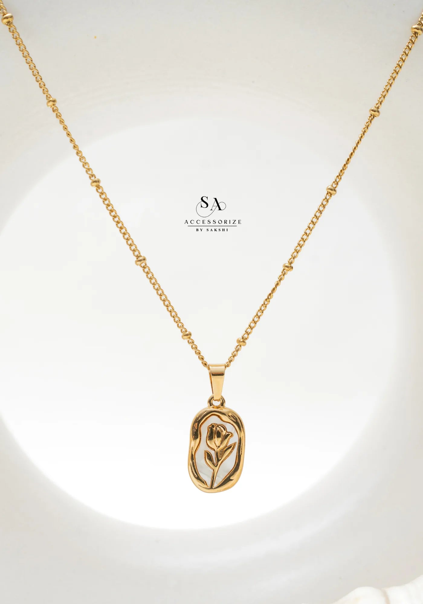 Rosie necklace