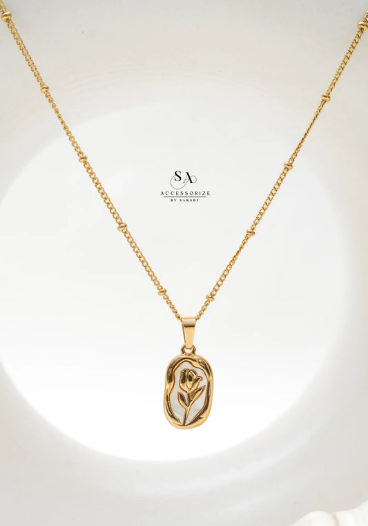 Rosie necklace