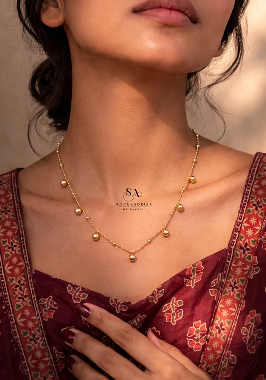 Drew drop necklace
